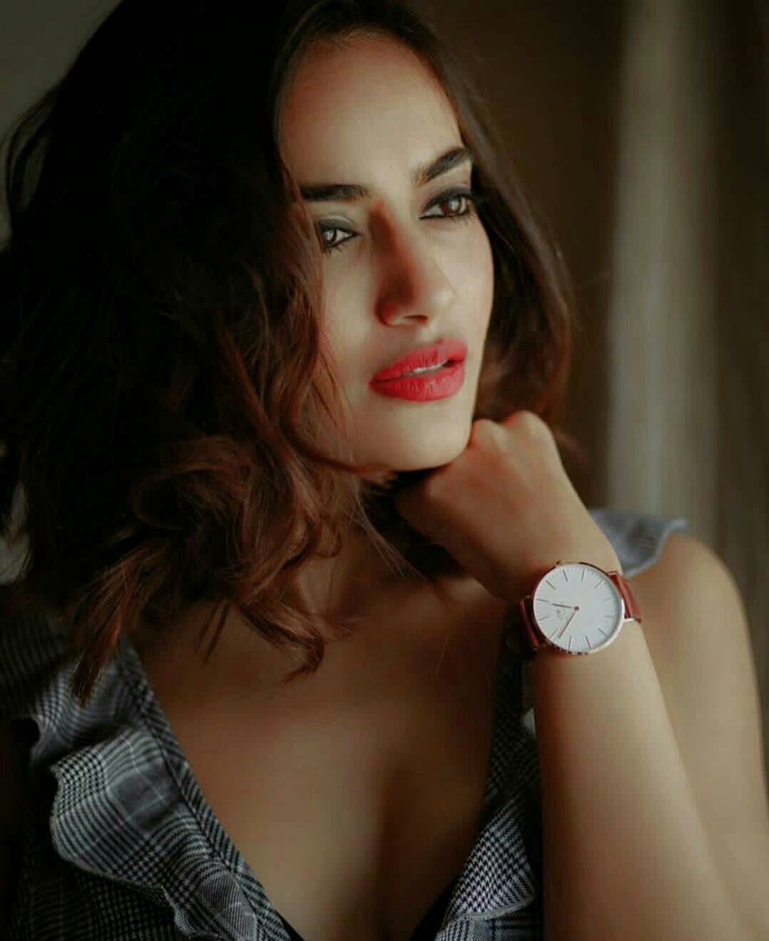 SURBHI JYOTI. HD photo, Daniel wellington, Latest pics