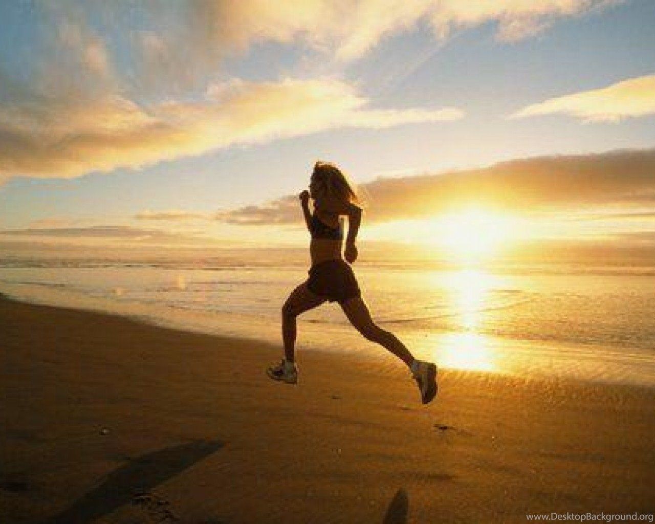 Nike Women Running Wallpaper Women Running Beach Sunrise Cool. Desktop Background