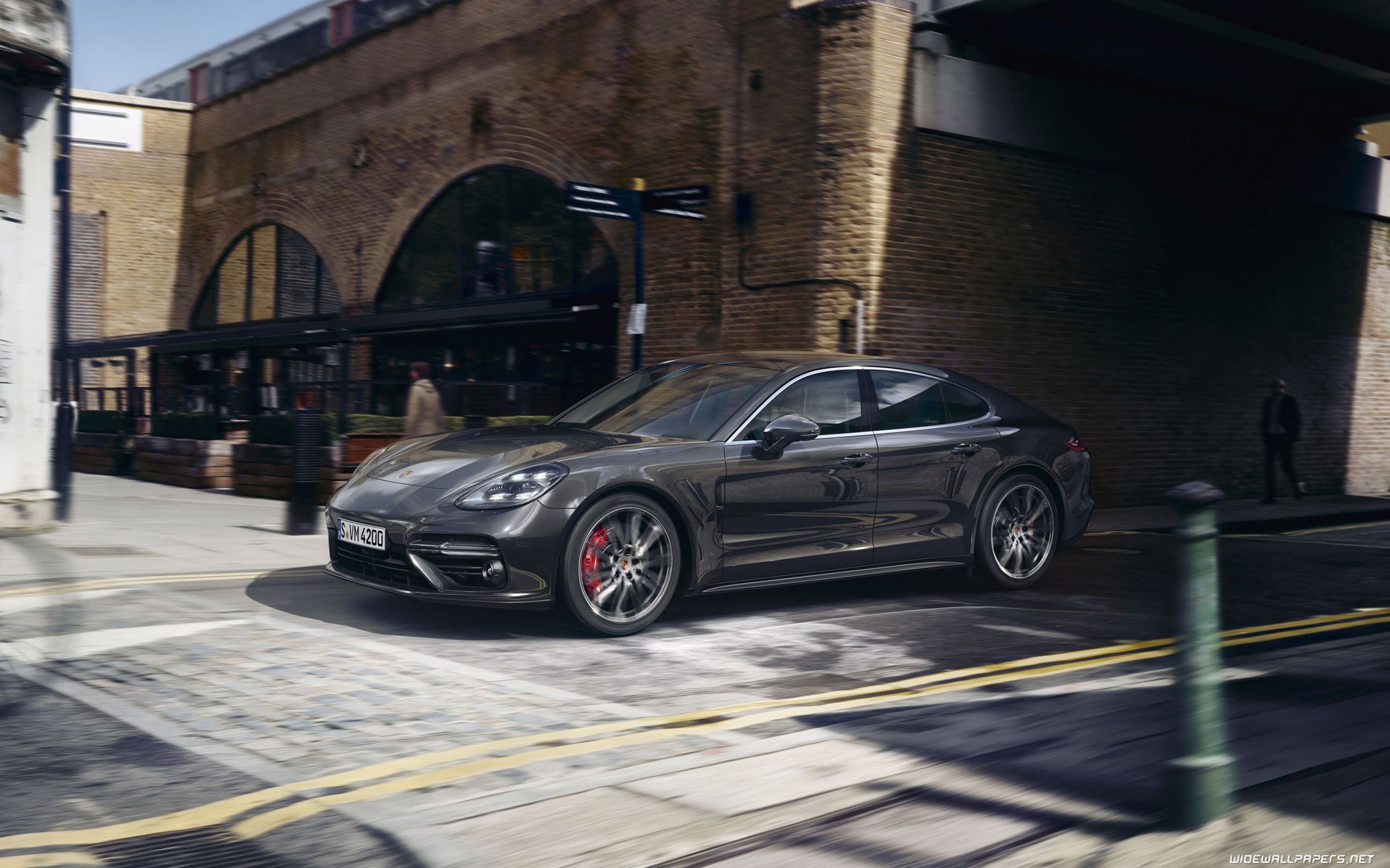 Porsche Panamera cars desktop wallpaper 4K Ultra HD