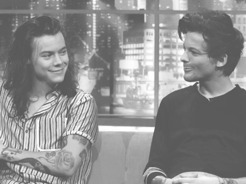 Iconic Larry Stylinson Moments