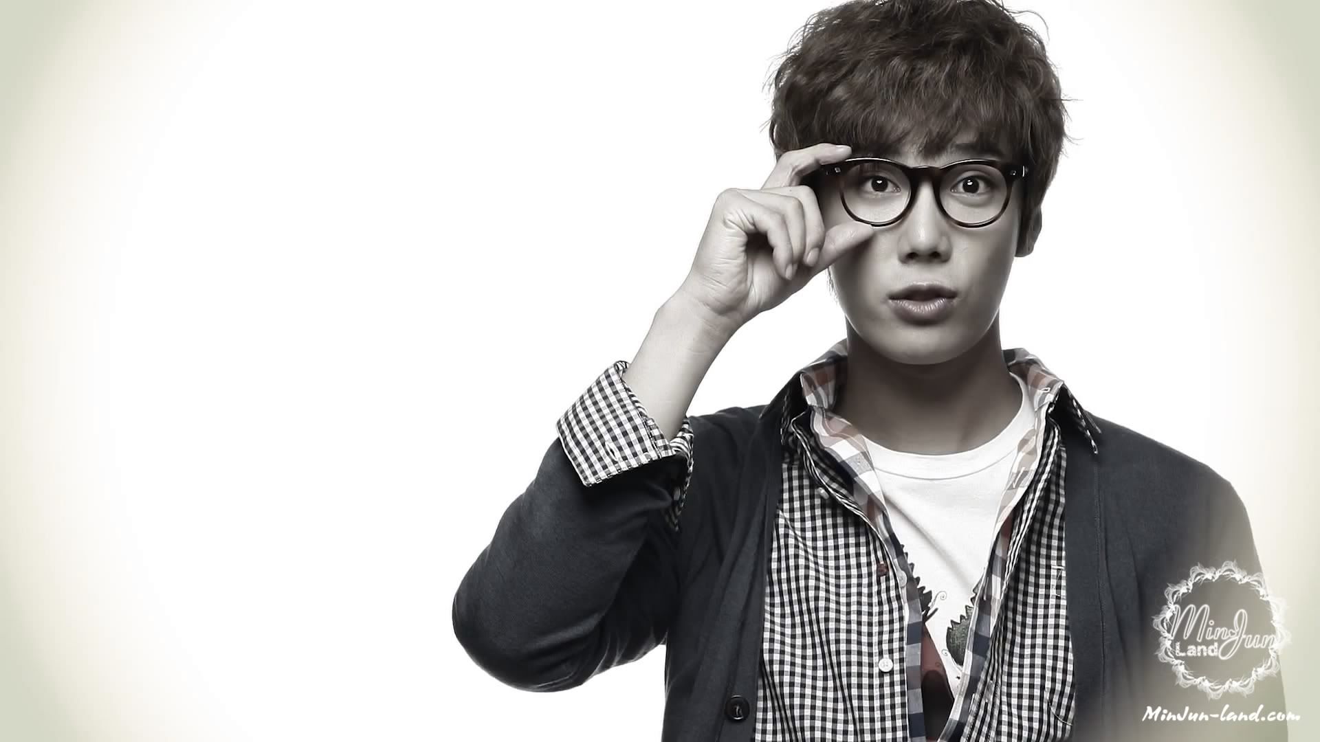 Park Jung Min Wallpaper. Jurassic Park Dinosaur Wallpaper, Attitude Trampoline Park Wallpaper and Great American Ballpark Wallpaper