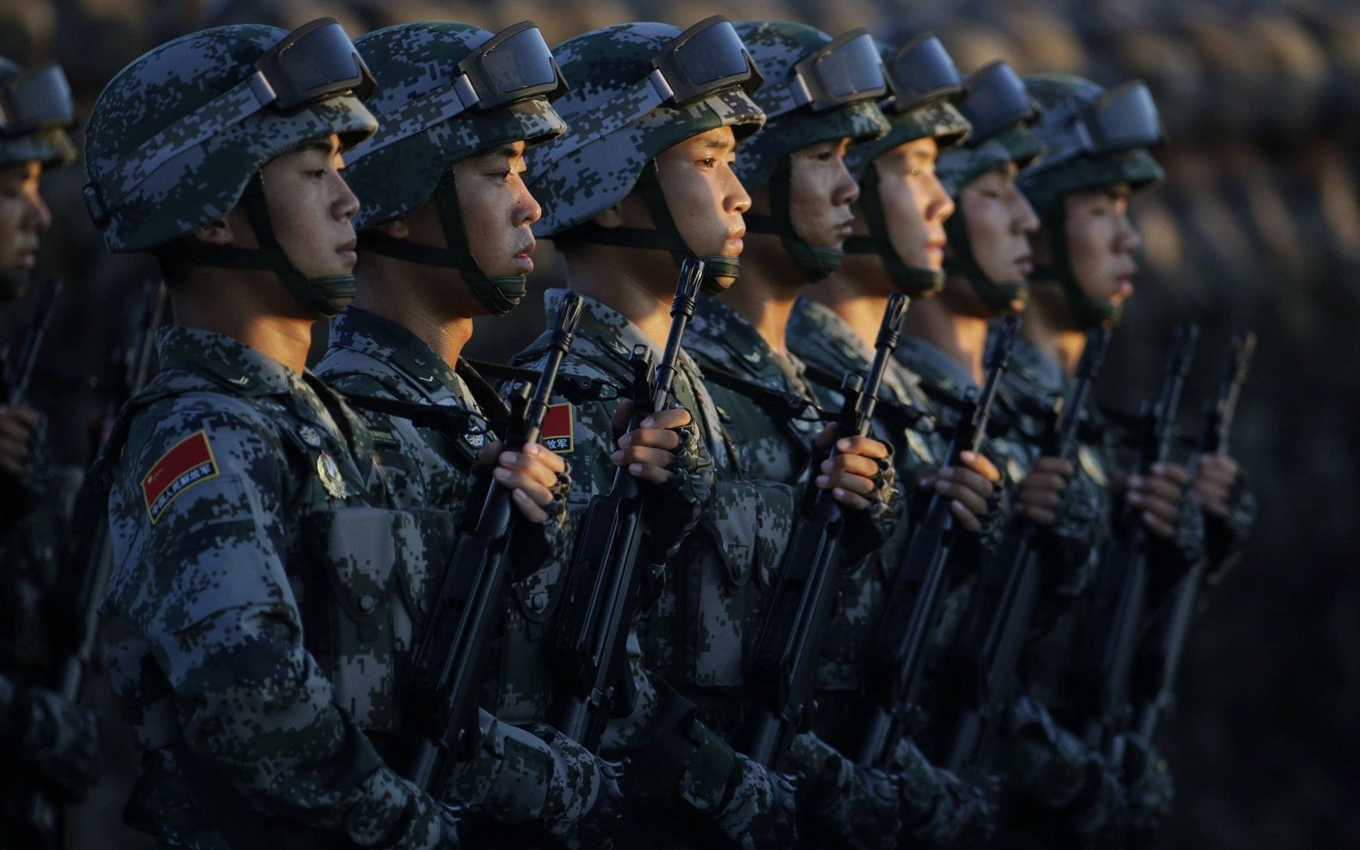 Wallpaper, men, people, China, Asian, soldier, helmet, military, army, rifles, assault rifle, screenshot, troop, militia, marching 1920x1200