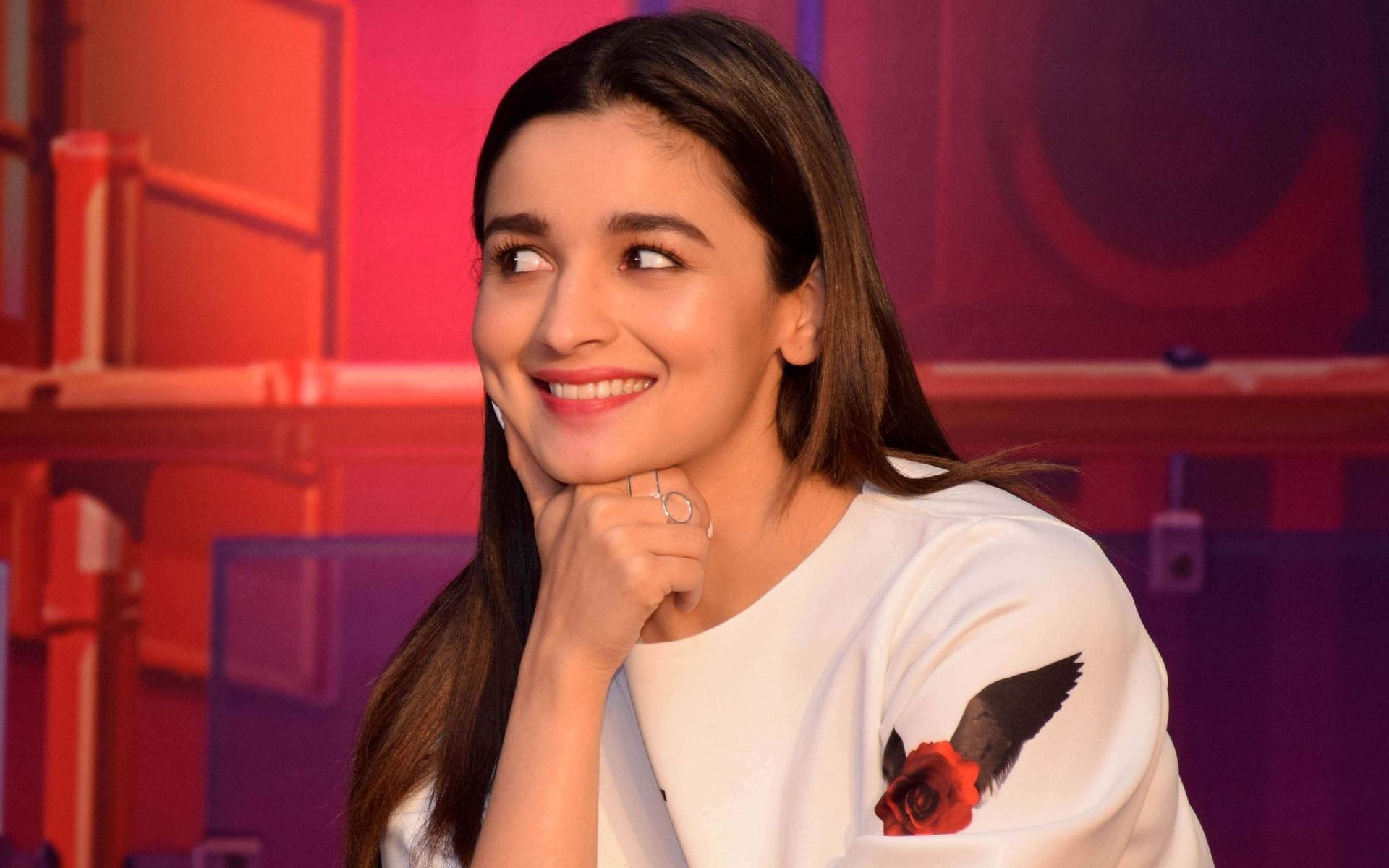Alia Bhatt Shares First Look Of New Project On Her Birthday, Hints It's Related To Bedtime Stories Entertainment News, Firstpost