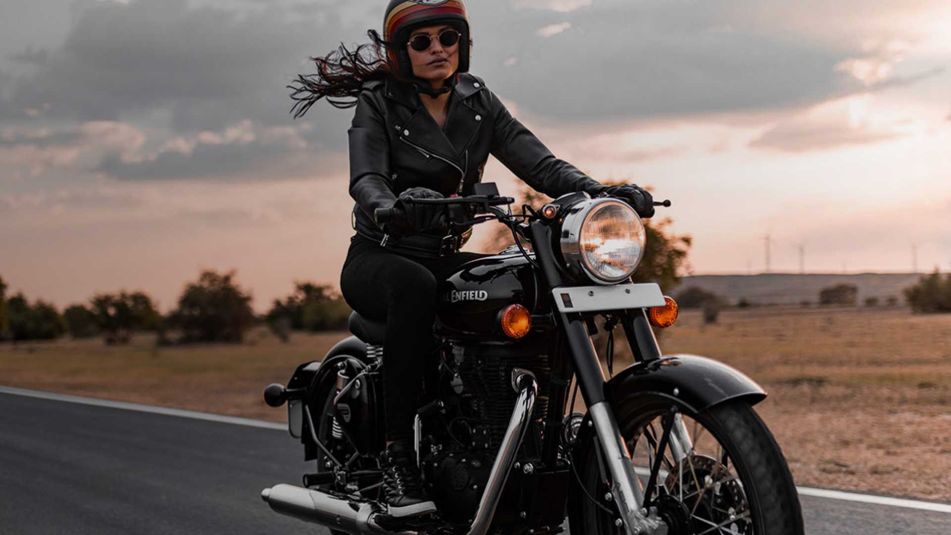 Girl hotsell royal enfield