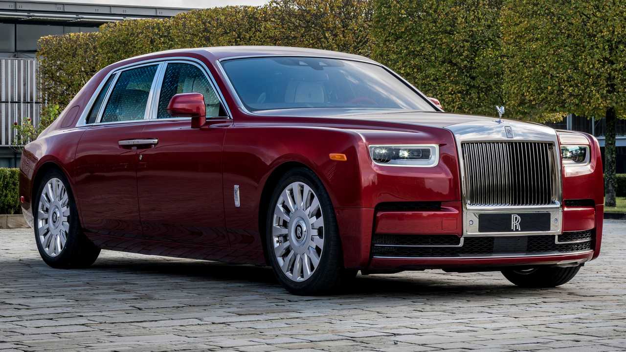 Rolls Royce Red Phantom Has Tiny Crystal Particles In Its Paint