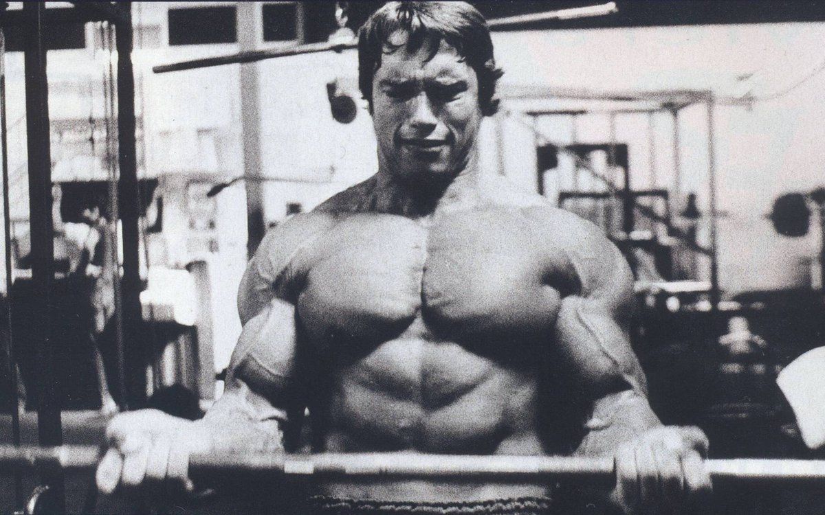 Hero Wallpaper schwarzenegger Wallpaper #Wide #Wallpaper #ArnoldSchwarzenegger #Schwarzenegger #Arnold #Gym