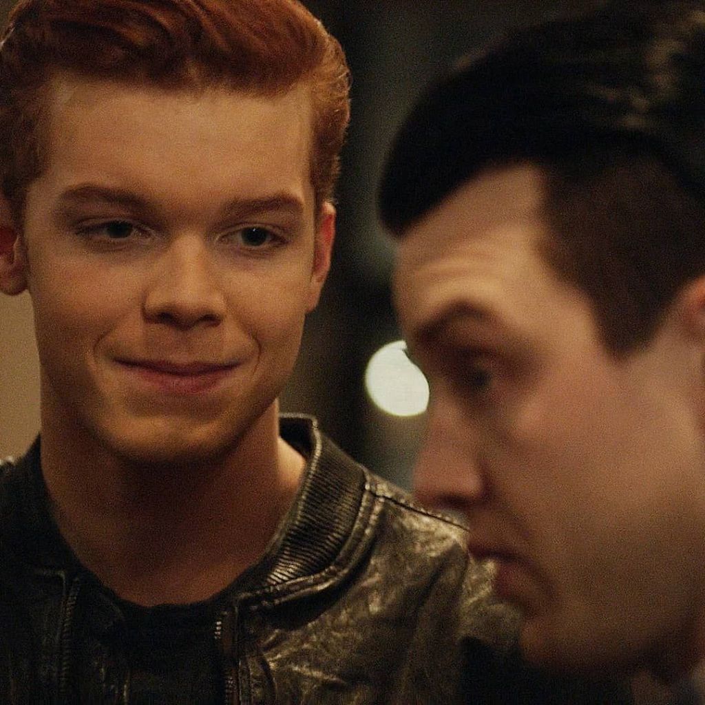 Ian Gallagher And Mickey ; Ian Gallagher gallagher gif, Memes, Image