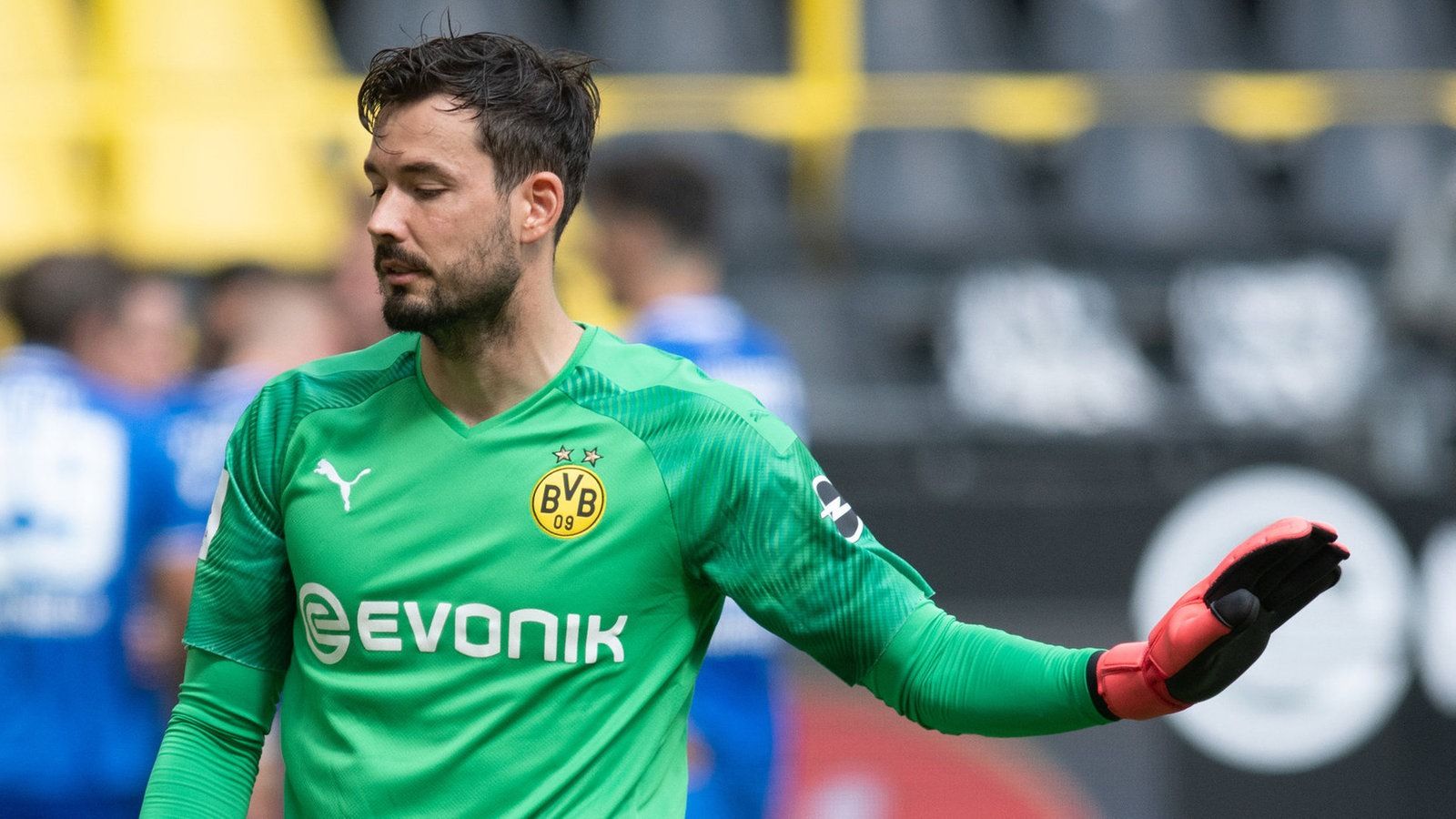 Mit Kramaric, Bürki und Bremern Elf des 34. Spieltagsßball