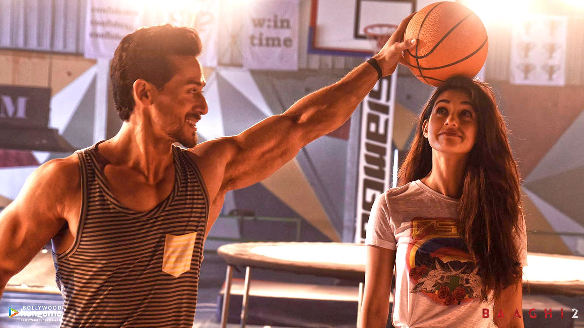 Baaghi 2 2018 Wallpaper. Baaghi 2 2018 HD Image. Photo Baaghi 21 3