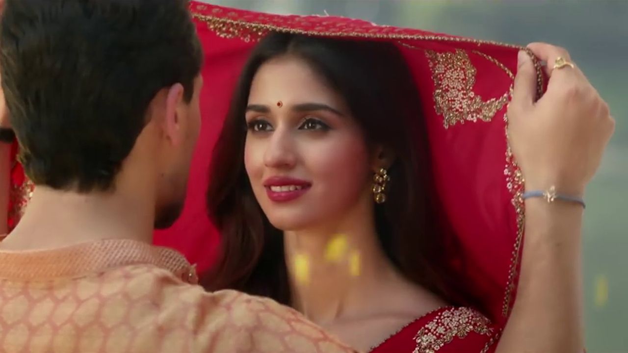 In India cinema This will coming upcoming movie #Baaghi2 that HD Photo searching Bollywood Movie HD Wallpaper. Here, you can get Baaghi 2 Latest HD Image & Picture In #Colorfullhdwallpaper