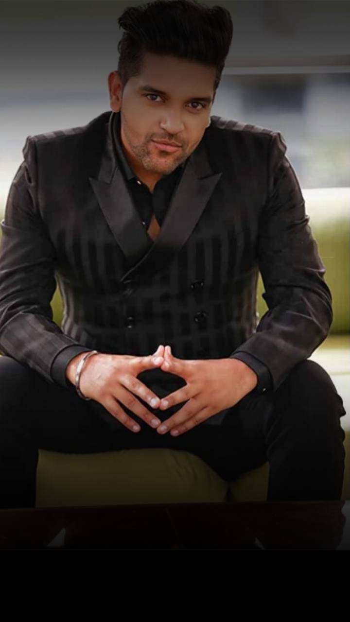 Download Guru Randhawa Wallpaper HD