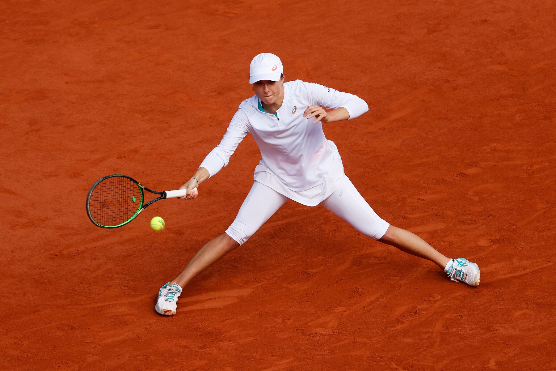 Iga Swiatek Steamrollsnch Open, Besting Sofia Kenin in the Final