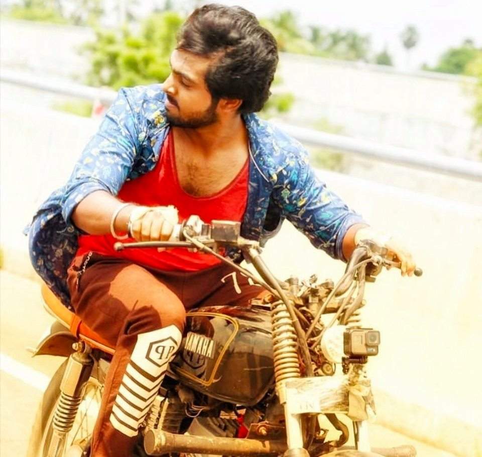 Sivappu Manjal Pachai