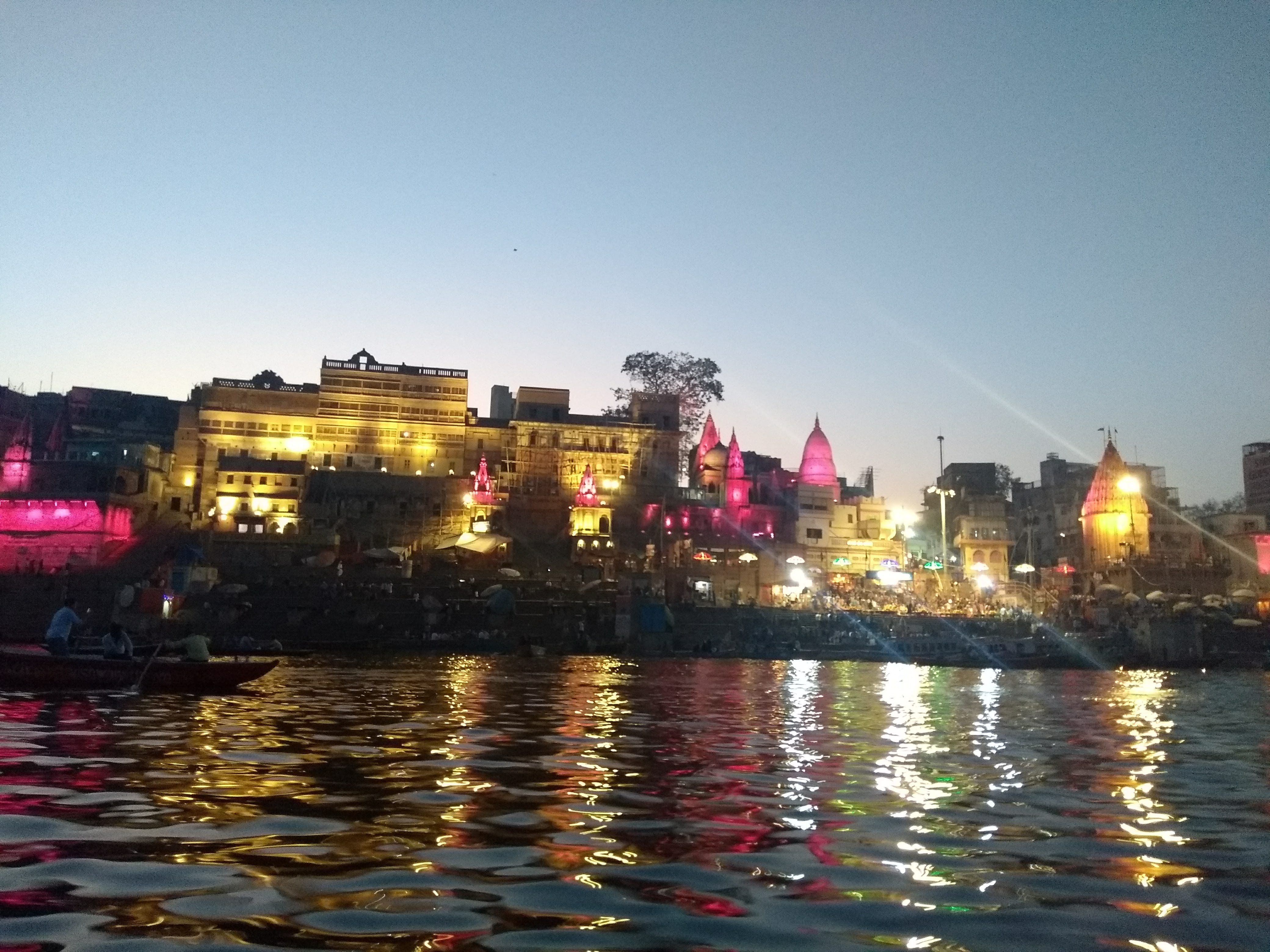 Glow Of River Ganga During Ganga Aarti HD Wallpaper