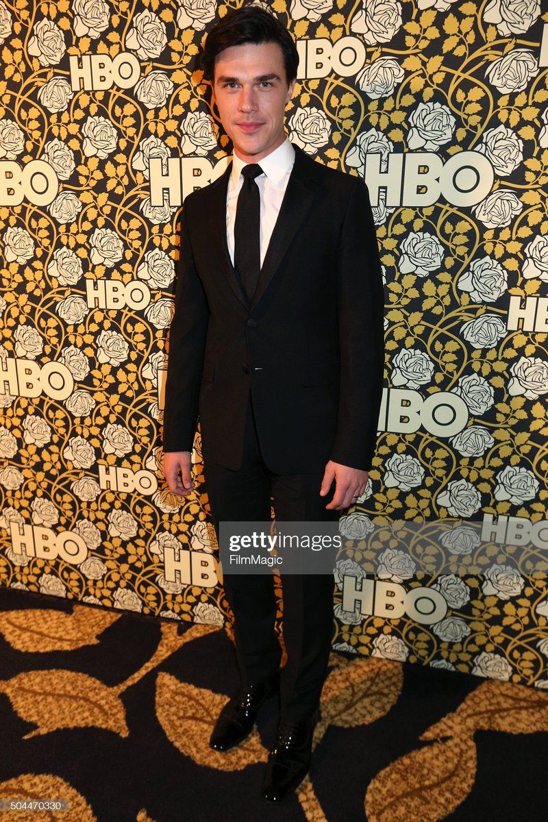 Finn Wittrock Source