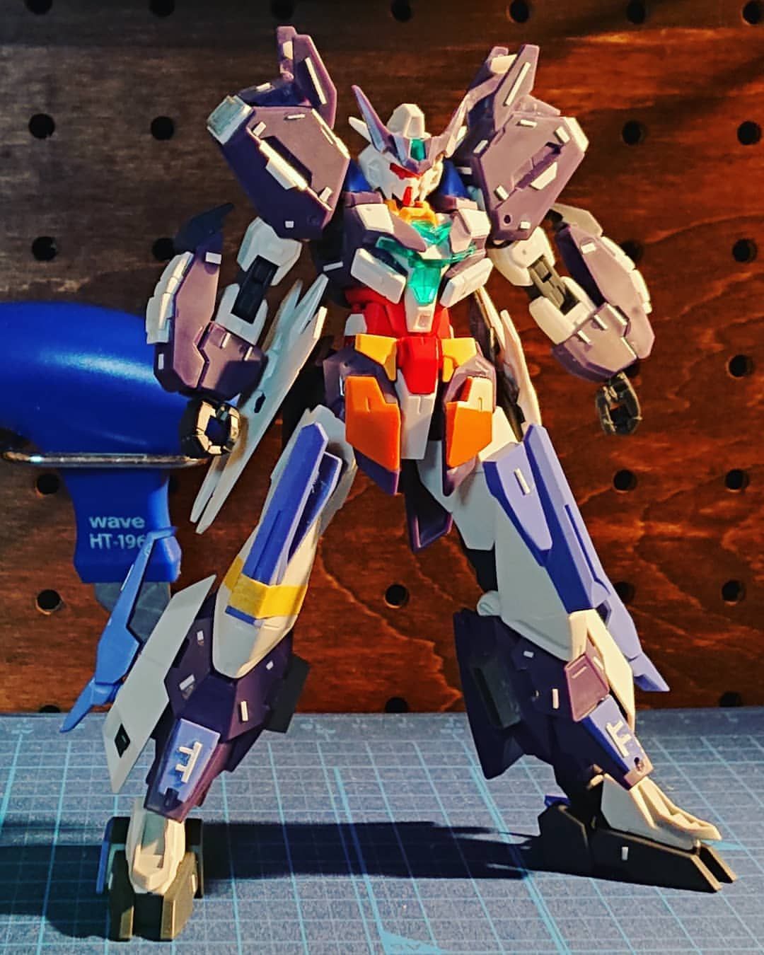 URAVEN Gundam wip 本体の工作は終わりました。牛歩牛歩. Gundam toys, Custom gundam, Gundam wallpaper
