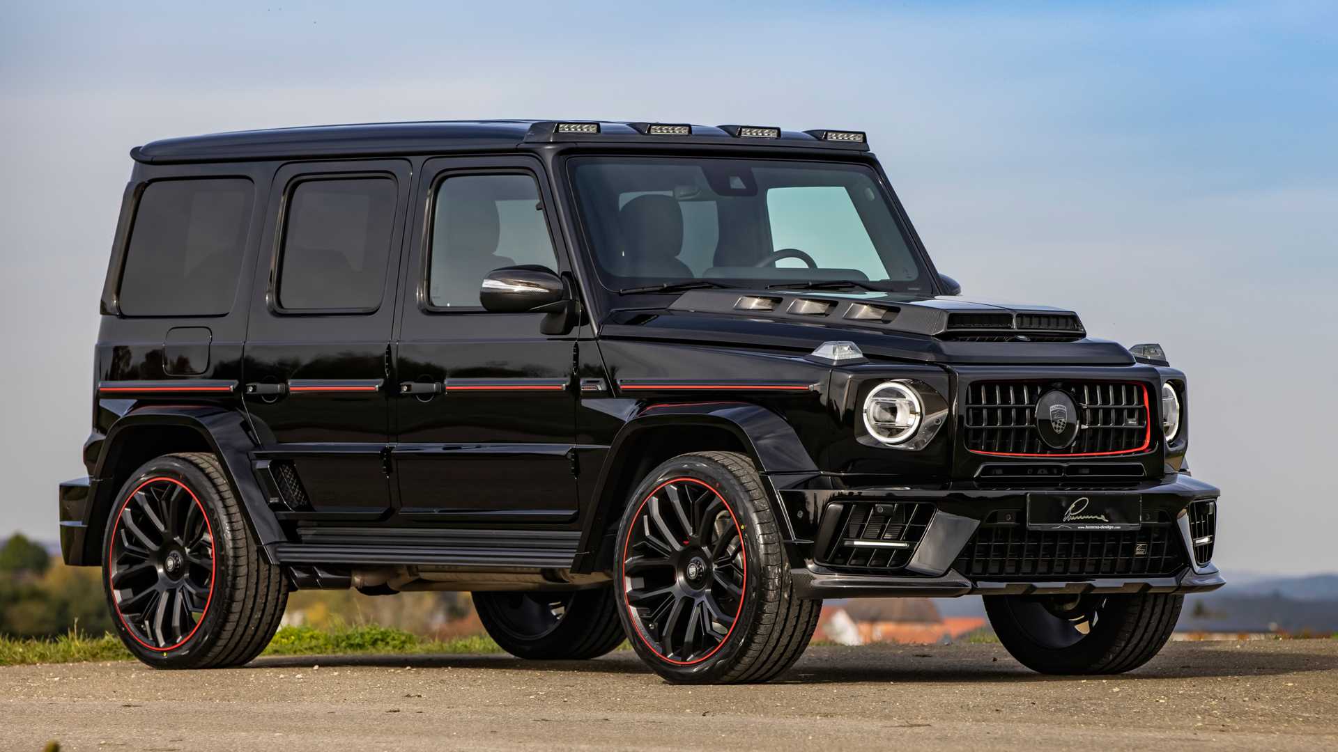Mercedes G Class Muscled Up By Lumma With Custom Body, 24 Inch Wheels