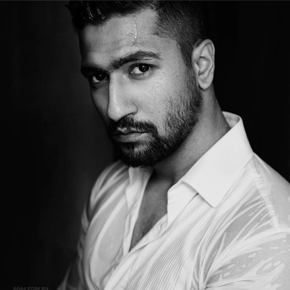 Vicky Kaushal Wallpaper