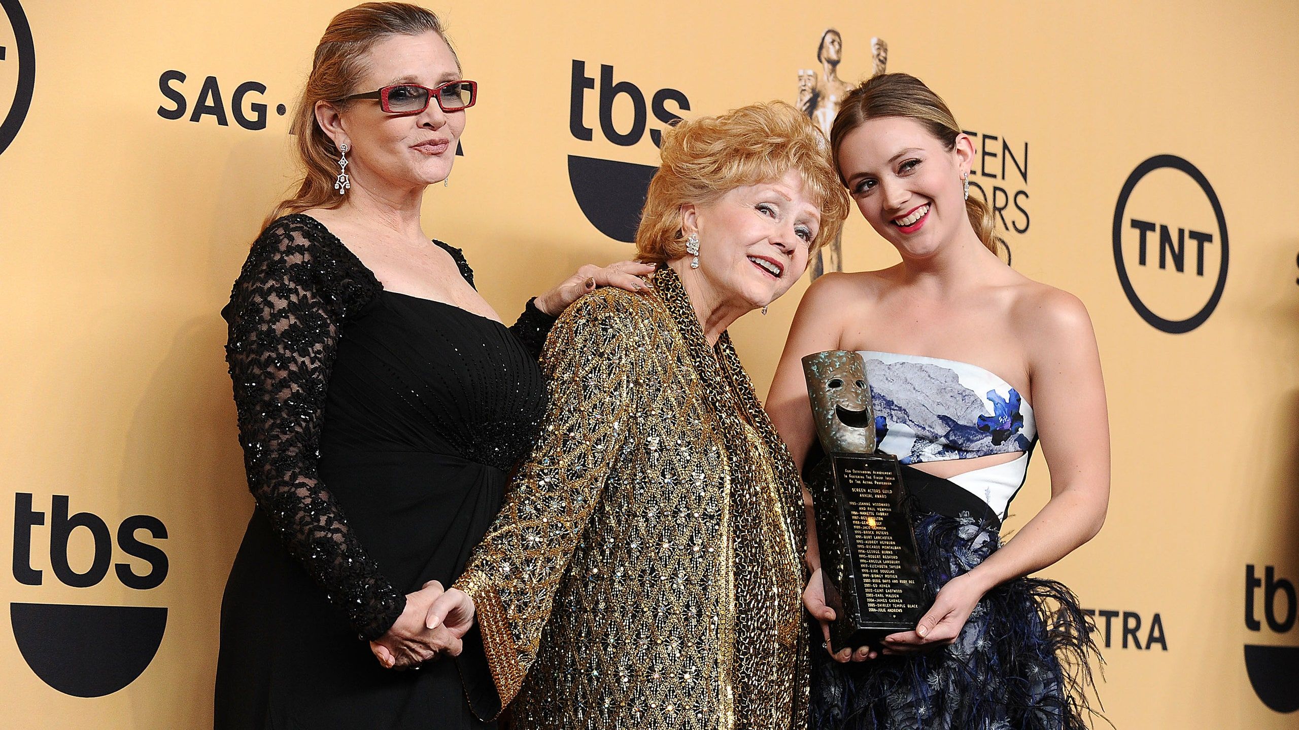 Billie Lourd Has Broken Her Silence Following Mom Carrie Fisher and Grandmother Debbie Reynolds' Deaths