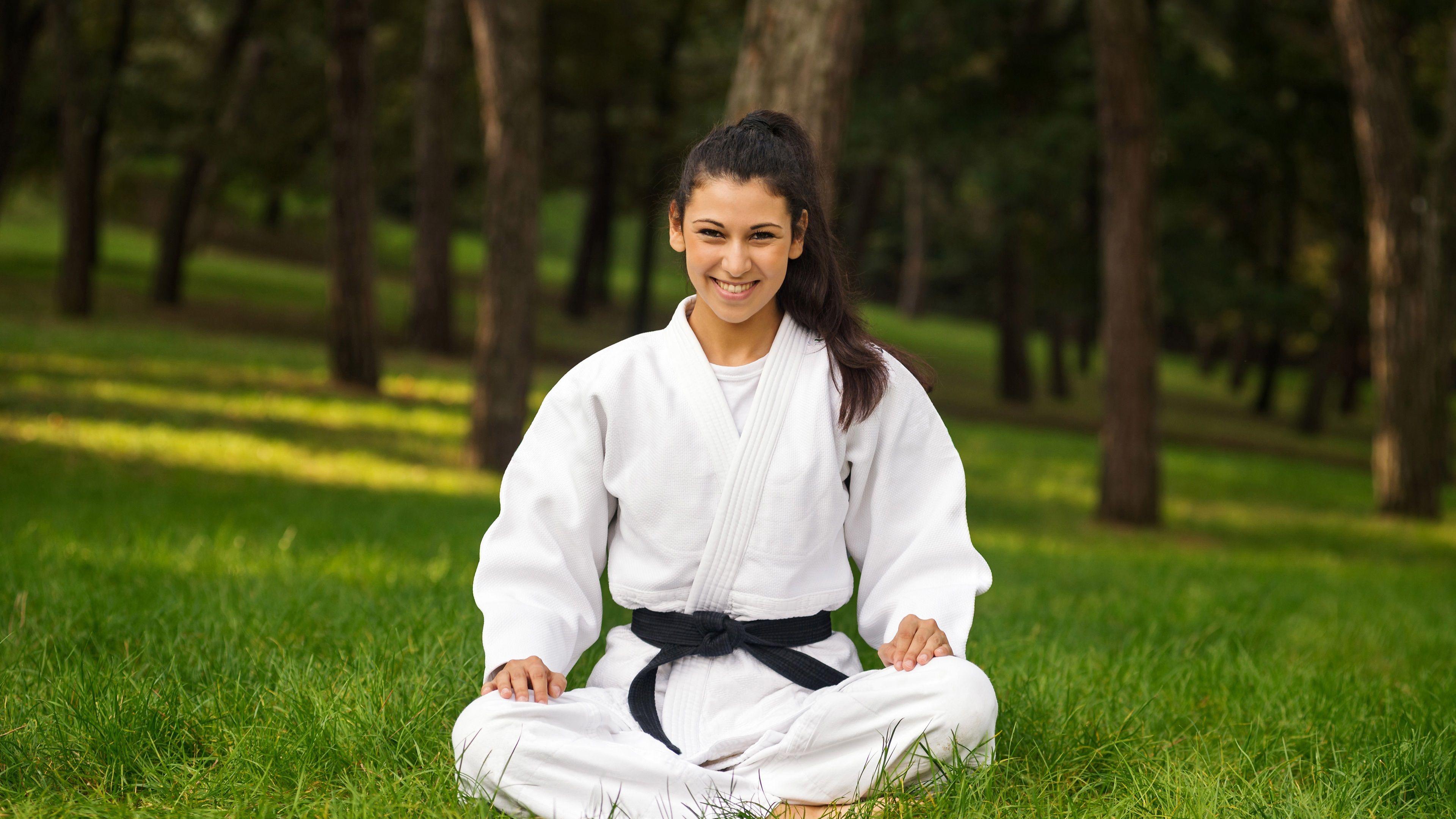 Wallpaper Karate, white clothes girl, smile, grass 3840x2160 UHD 4K Picture, Image