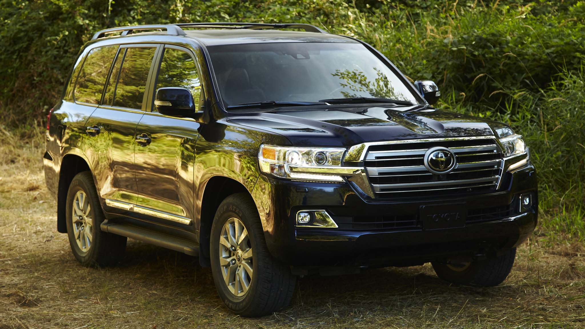 Toyota Land Cruiser Buyer's Guide: Reviews, Specs, Comparisons