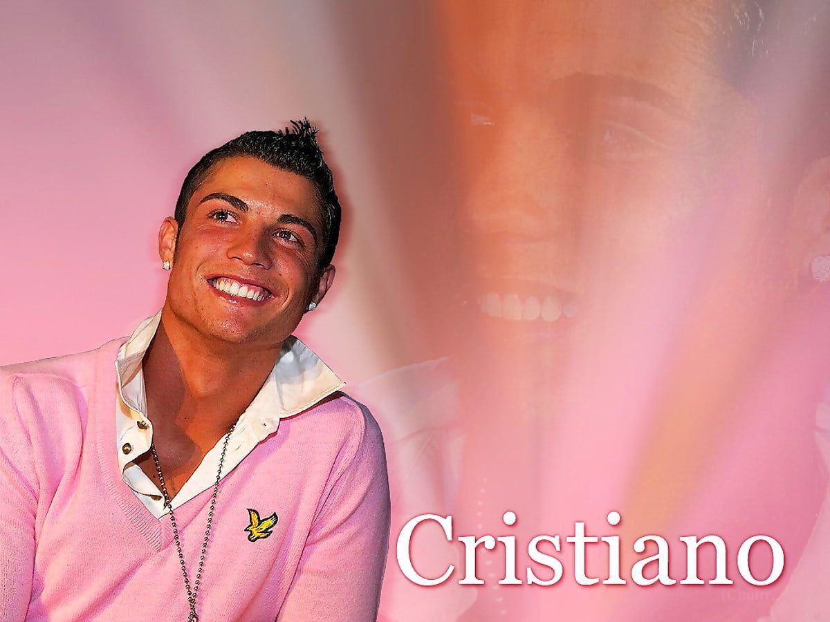 Football Posters, Cristiano Ronaldo, Pink background. FREE Download picture