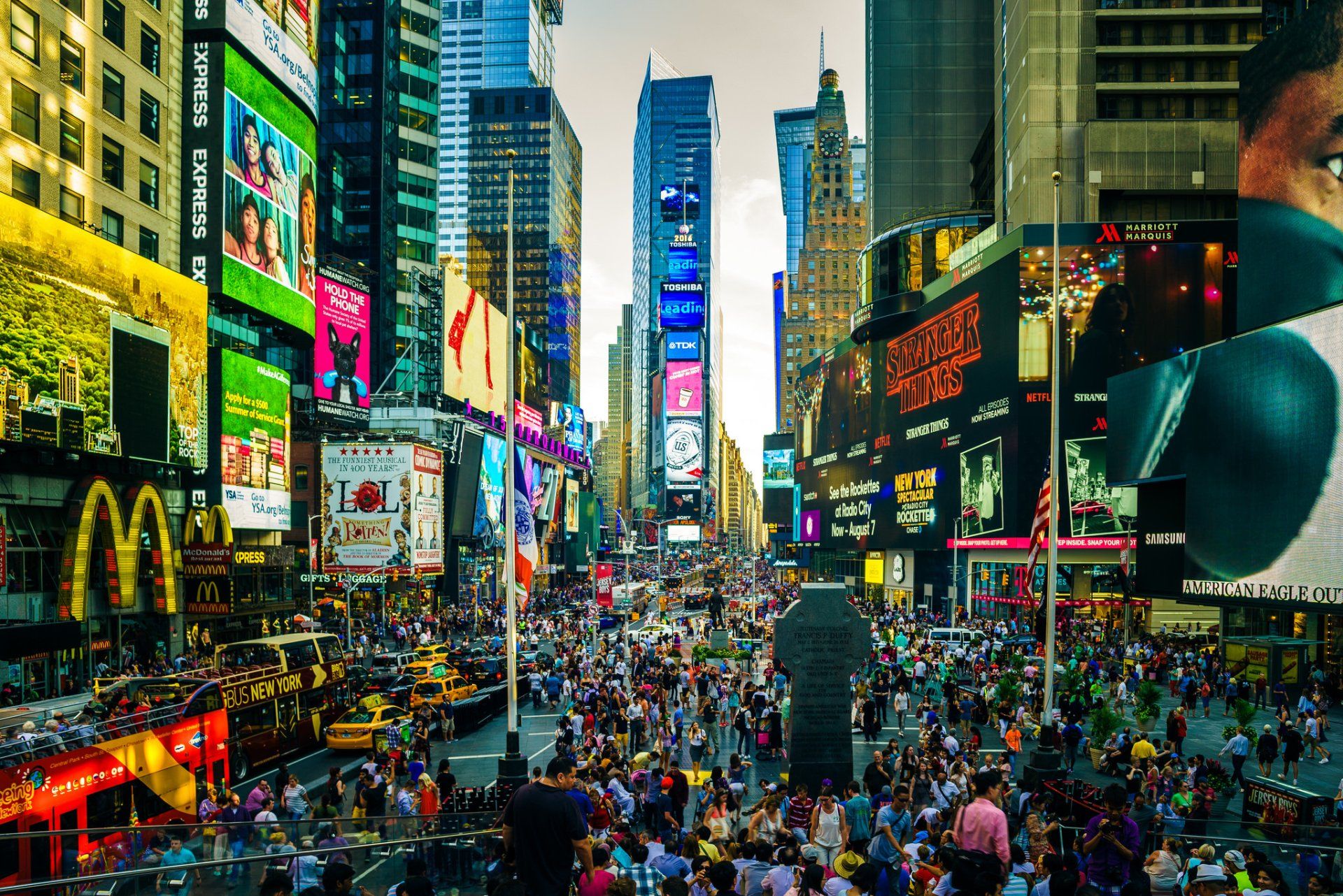 Times Square HD Wallpaper and Background Image