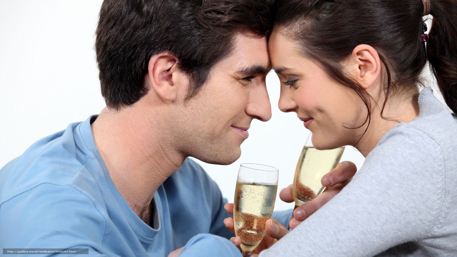 Download wallpaper girl and boy, drinking, Love free desktop wallpaper in the resolution 2800x1575