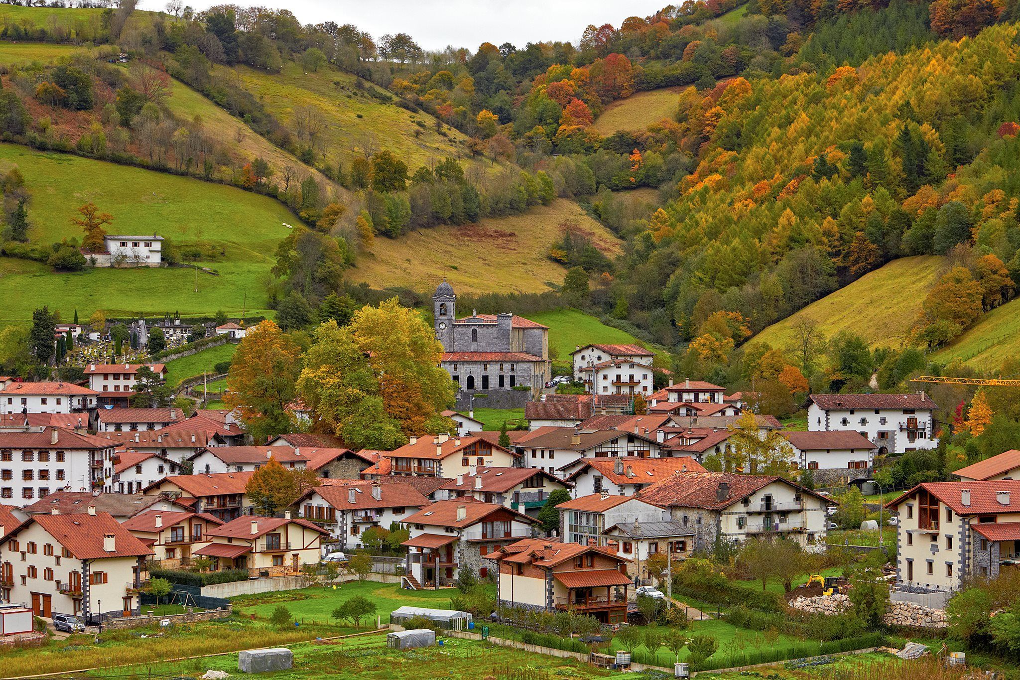 Wallpaper, Basque country, town, rural, Spain 2048x1365
