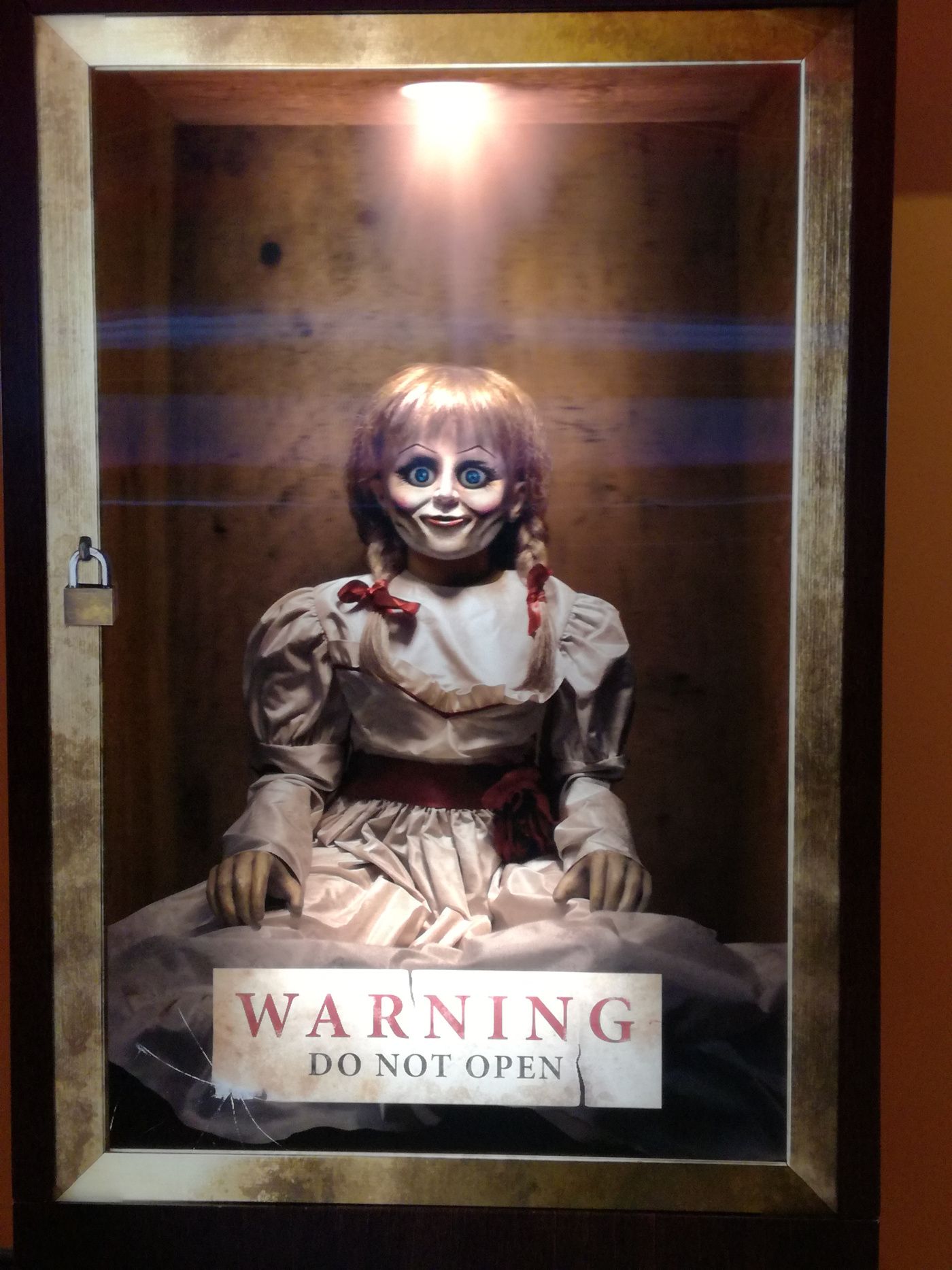 The not so scary Annabelle movie. Horror movie icons, Ghost movies, Scary wallpaper