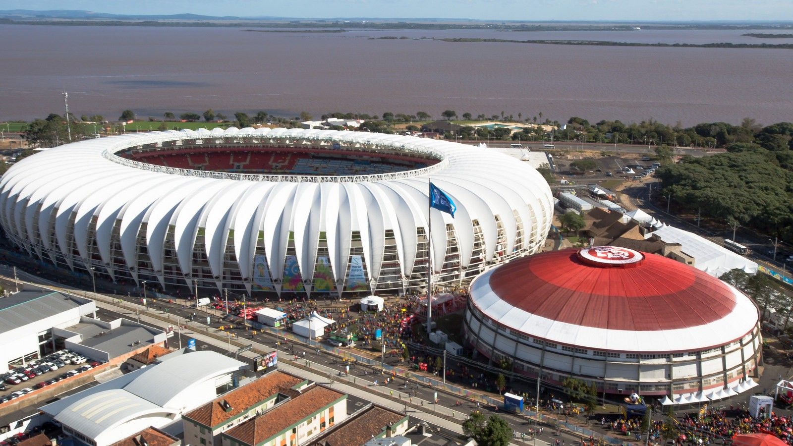 Estádio José Pinheiro Borda (Beira Rio)