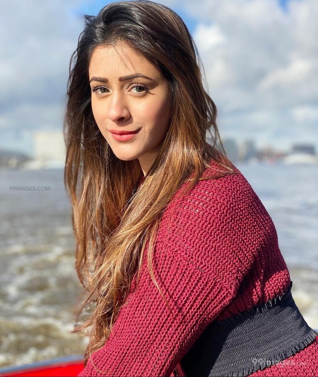 Hiba Nawab and Vishal Karwal to feature in Indian version of Game Of  Thrones - Bollywood News & Gossip, Movie Reviews, Trailers & Videos at  Bollywoodlife.com