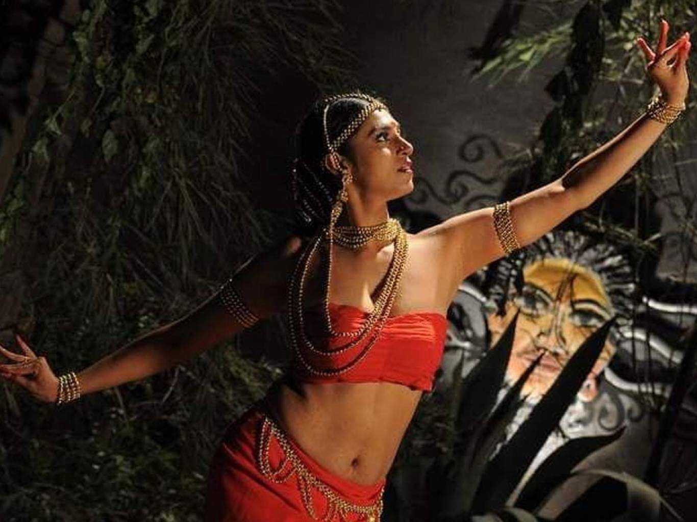Kasthuri HD Wallpaper. Latest Kasthuri Wallpaper HD Free Download (1080p to 2K)