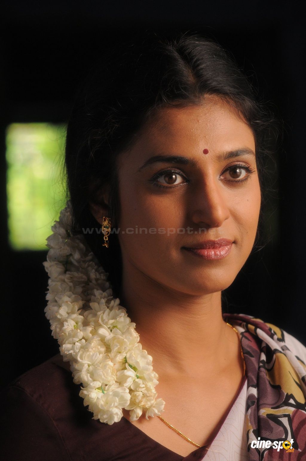 Kasthuri. Beautiful indian actress, Beautiful girl face, Beautiful girl HD wallpaper