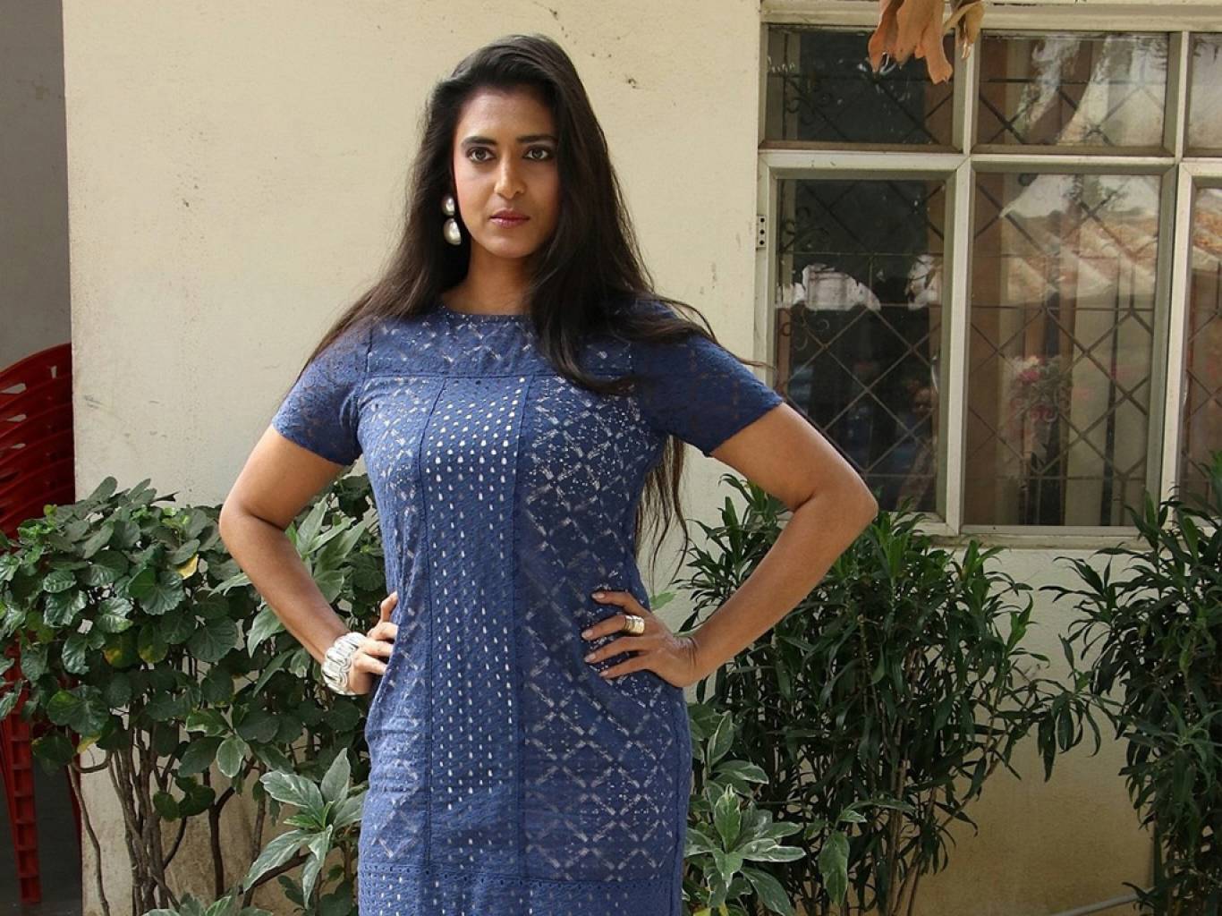 Kasthuri Shankar HD Wallpaper. Latest Kasthuri Shankar Wallpaper HD Free Download (1080p to 2K)