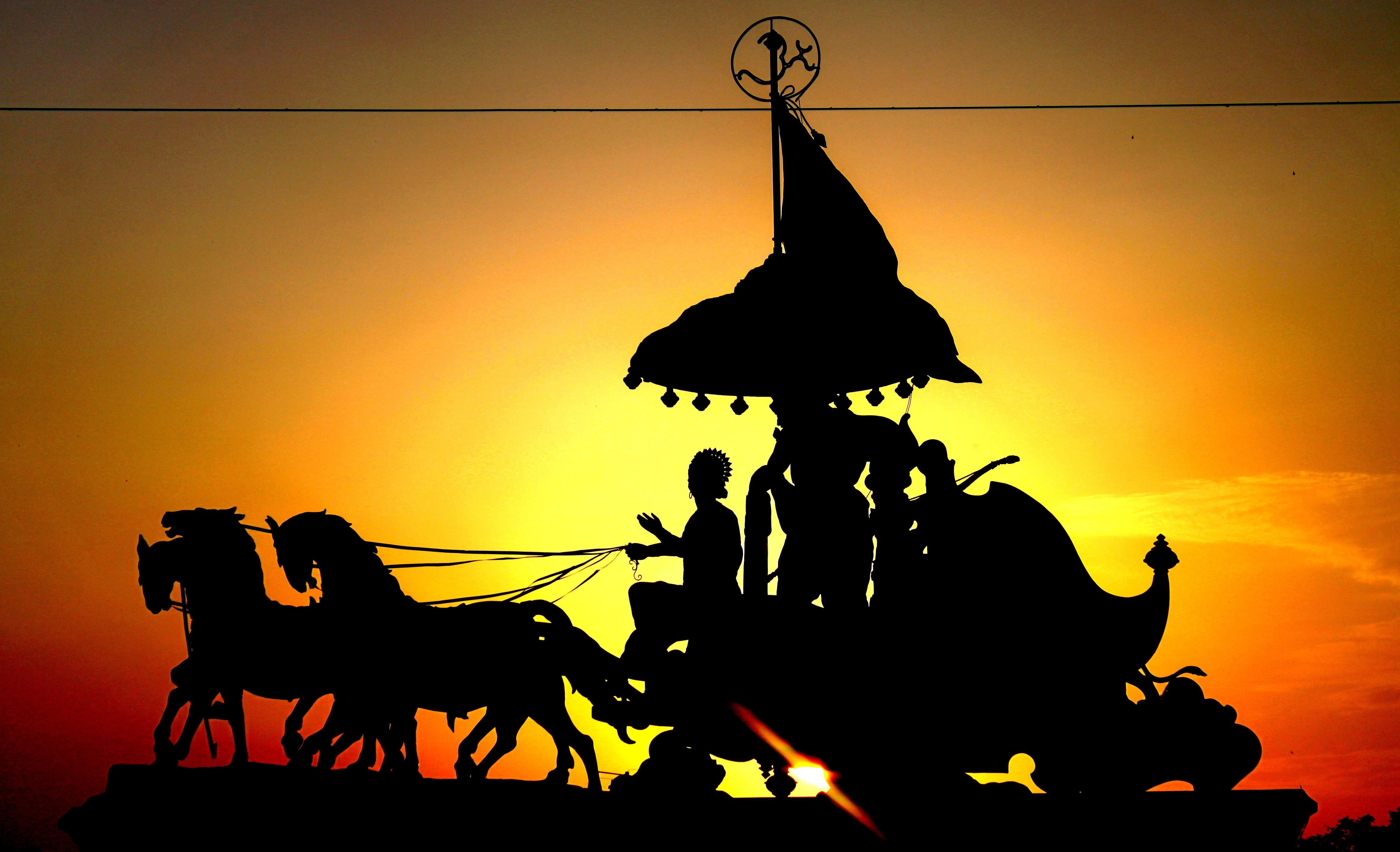 ARJUNA's CHARIOT( MAHABHARATA), horse carriage silhouette poster #mythology #horses #silhouette #krishna #arjuna. Lord krishna, Lord krishna wallpaper, Krishna