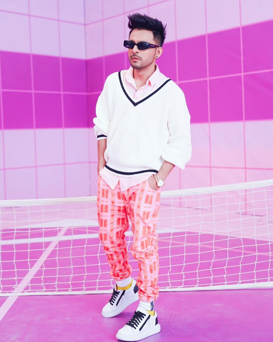 Tony Kakkar HD Photo & Wallpaper Free Download