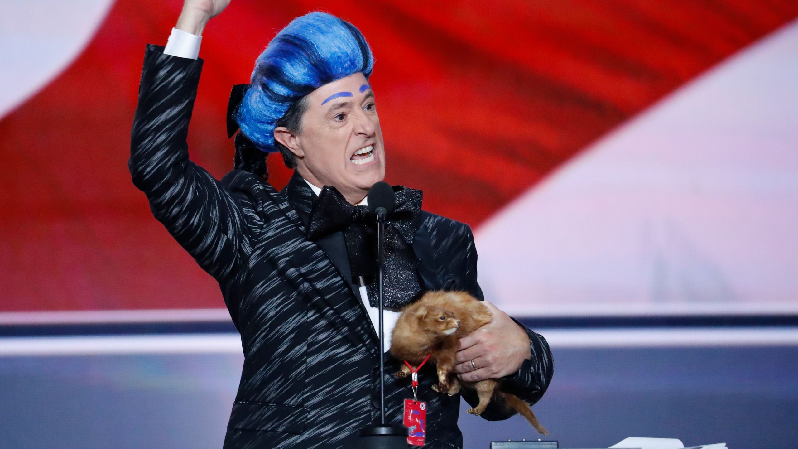 Stephen Colbert crashes RNC stage for 'Hunger Games' prank