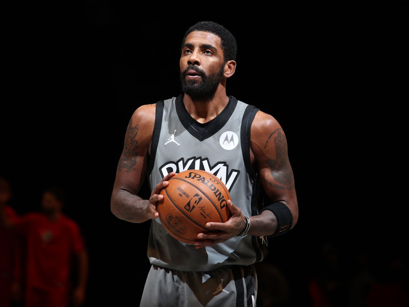 New video of Kyrie Irving makes the rounds. what does it mean?