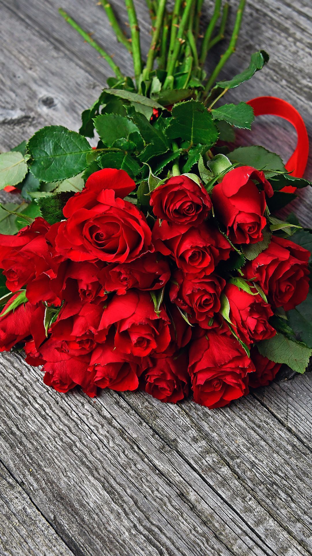 Love Flowers Wallpaper Android. Red flower bouquet, Red roses wallpaper, Red rose bouquet