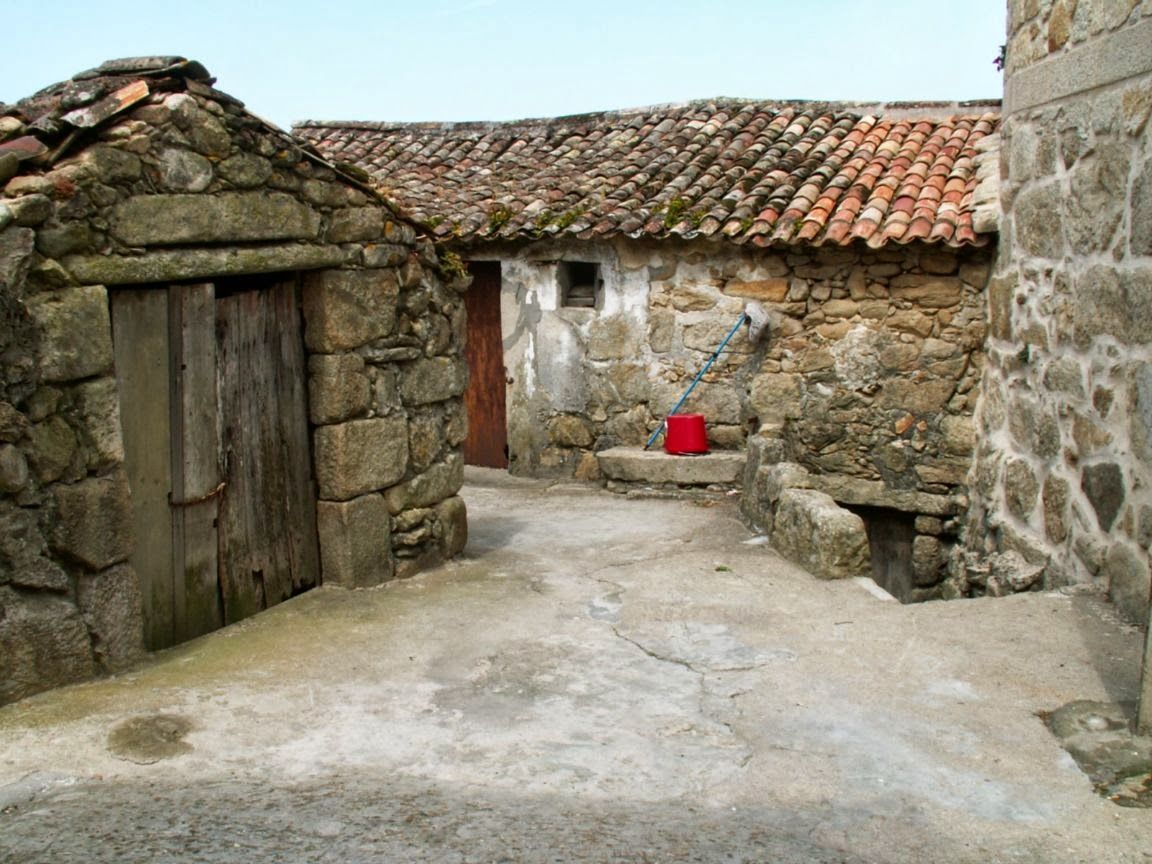 Old village wallpaper