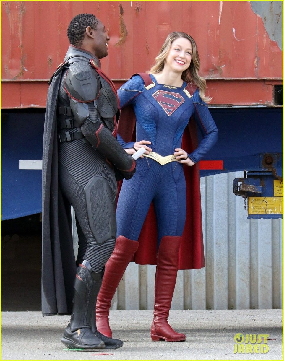 Melissa Benoist Returns to the Set of 'Supergirl' After Giving Birth the First Photo!: Photo 4529943. David Harewood, Melissa Benoist, Supergirl, Television Picture