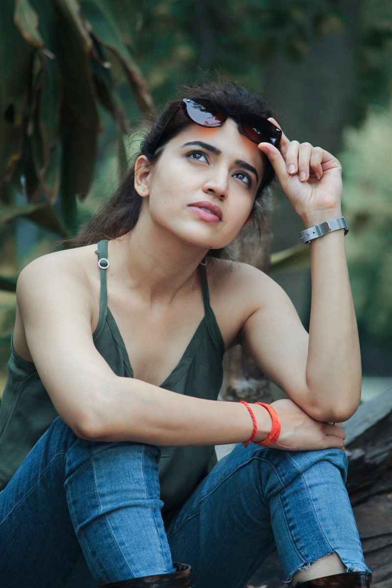 Chitra Shukla Photo [HD]: Latest Image, Picture, Stills of Chitra Shukla