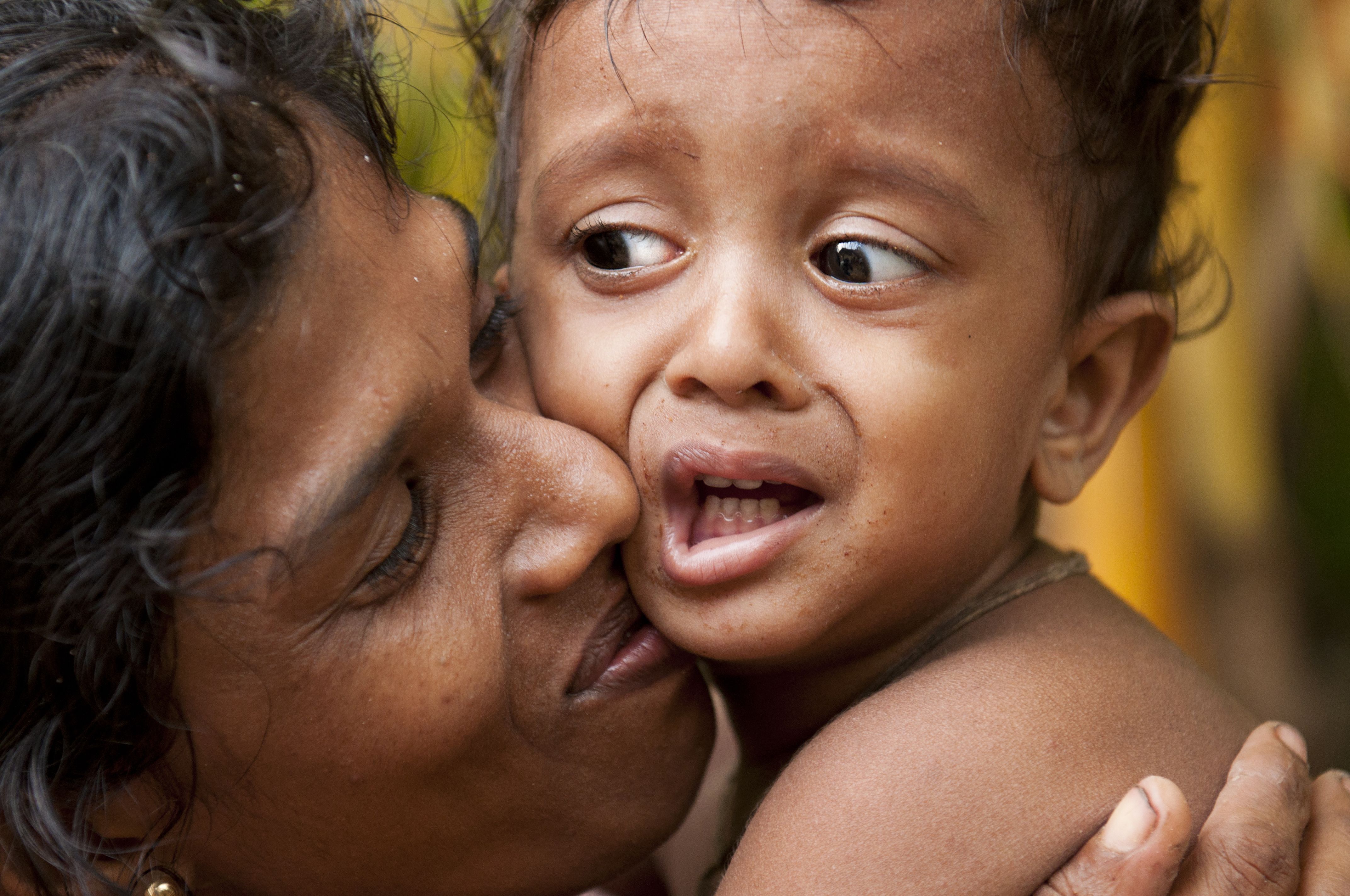 Wallpaper, boy, woman, baby, love, lady, kid, emotion, coconut, fear, crying, Mother, rope, sri, lanka, cry, care, srilankan, upset, coir, husking, kahawa 4288x2848