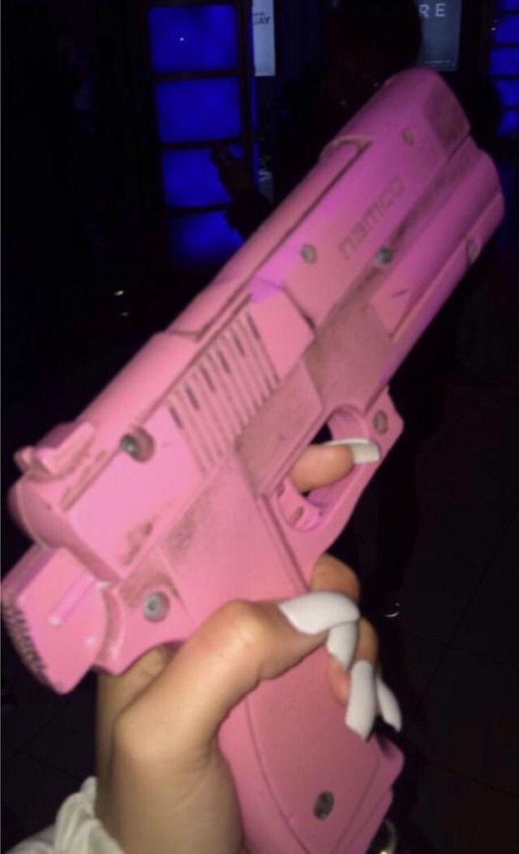 Fondos de pantalla✨. Pink aesthetic, Pink guns, Bad girl wallpaper