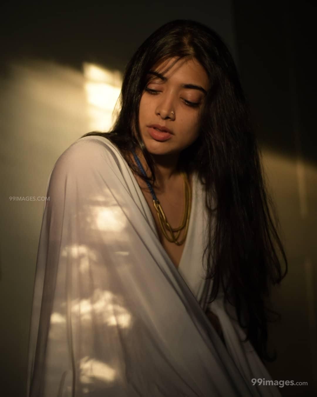 Madhuri Braganza Latest Hot HD Photo / Wallpaper (4k, 1080p) (1080x1350)