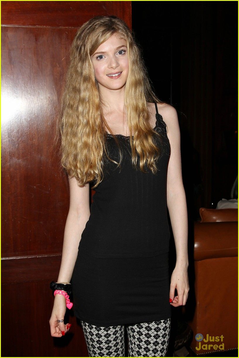 Picture of Elena Kampouris, Picture Of Celebrities