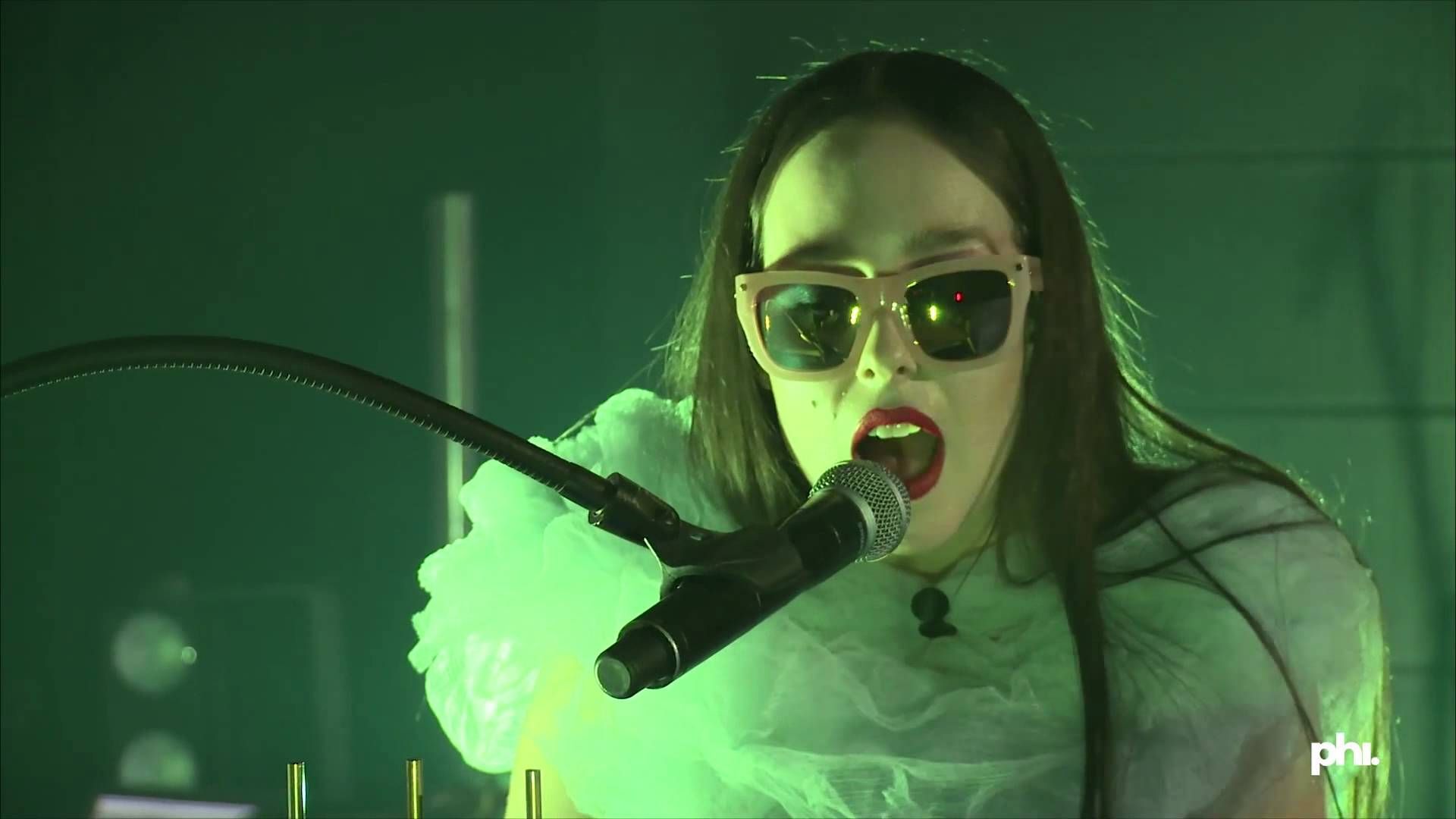 Allie X Wallpapers - Wallpaper Cave