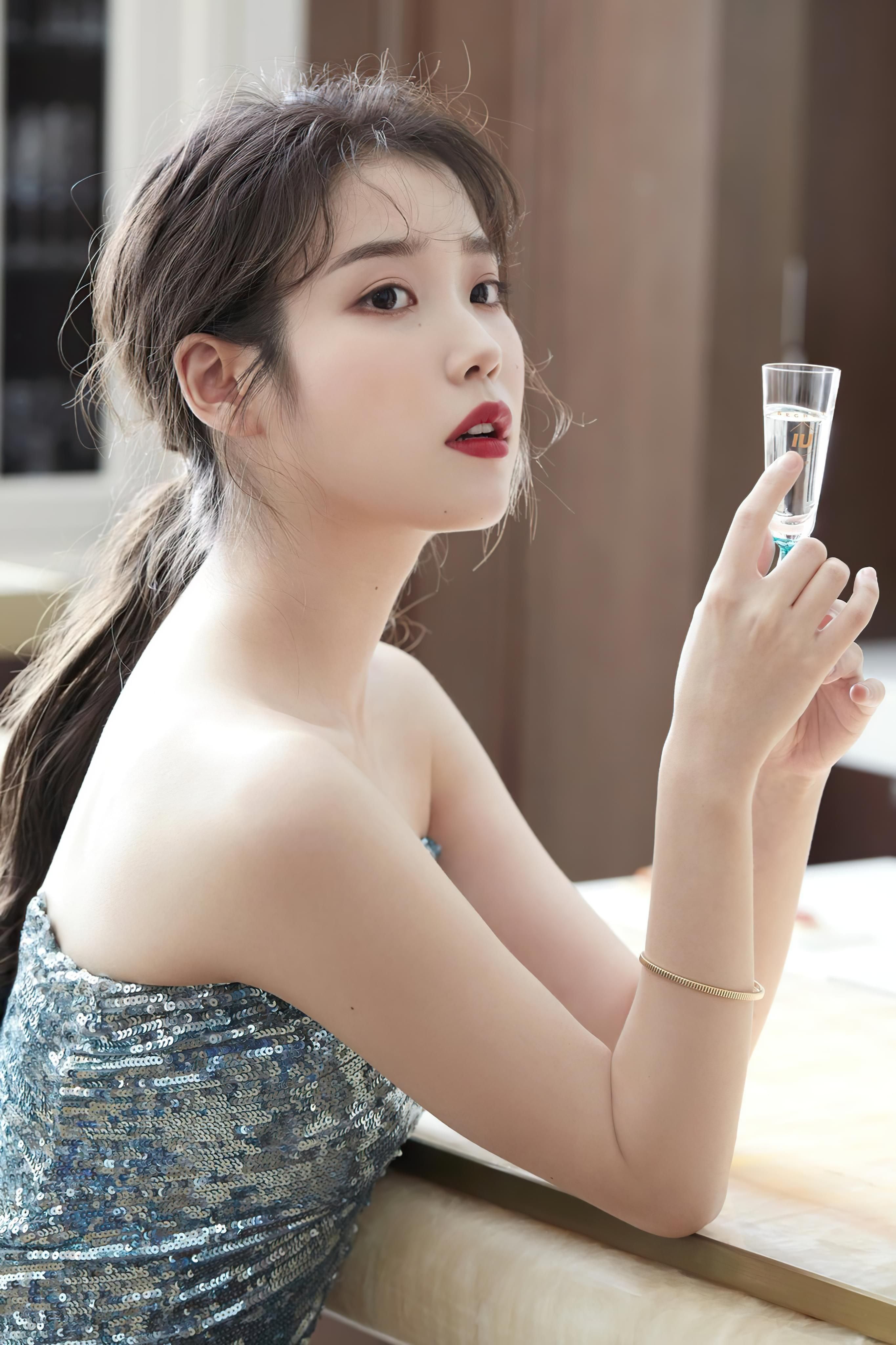 IU. Korean beauty girls, Iu hair, Asian beauty