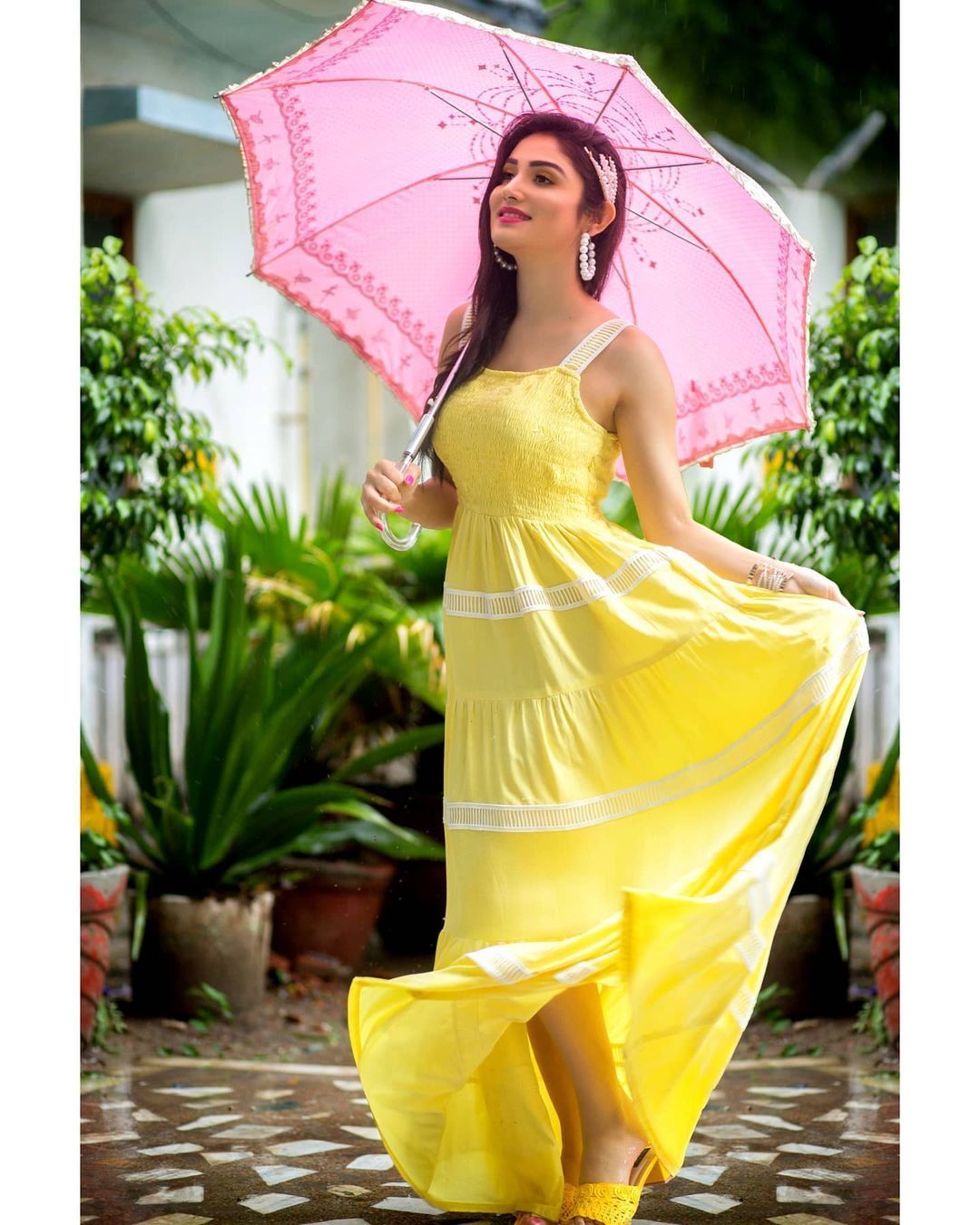 Donal Bisht Photo [HD]: Latest Image, Picture, Stills of Donal Bisht